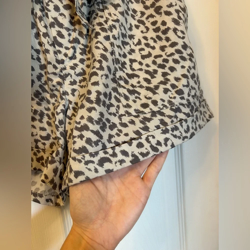 Aerie Gray Leopard Print Shorts - Picture 10 of 12
